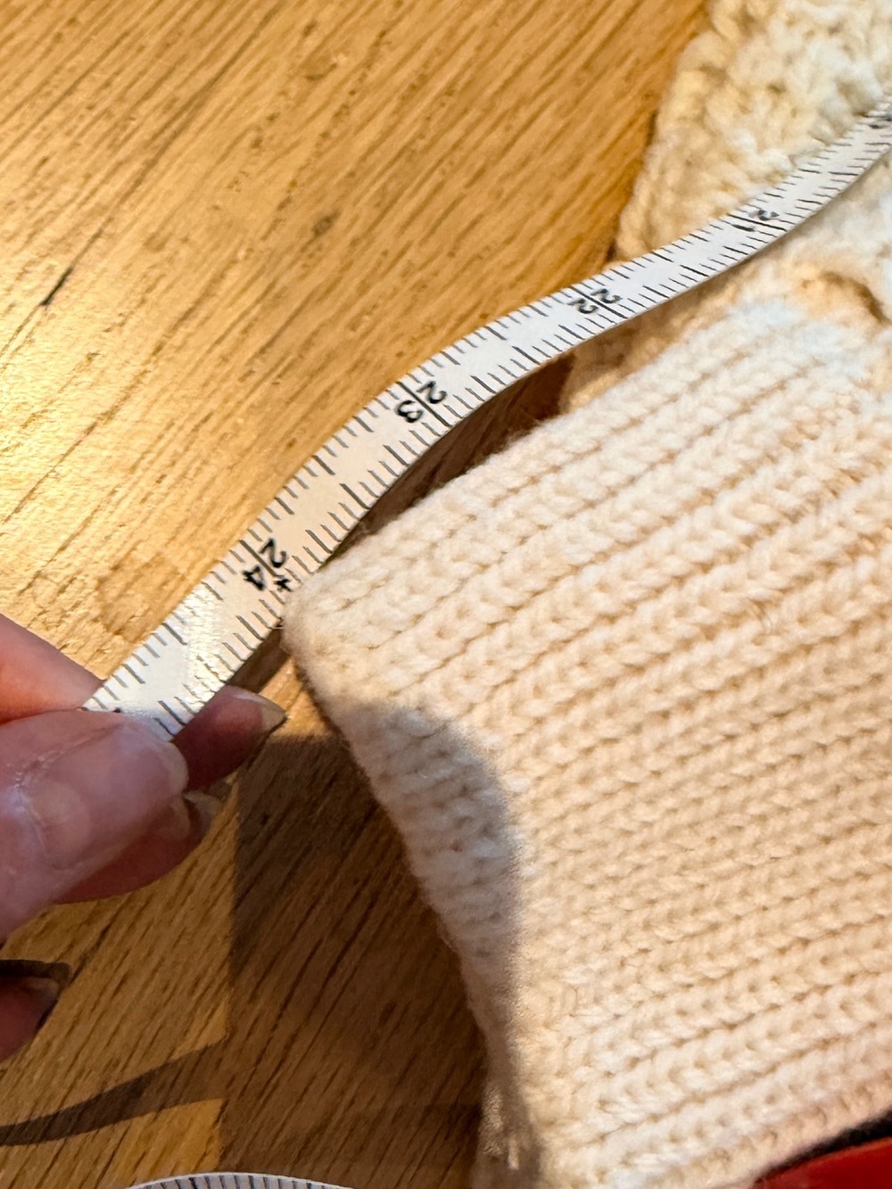 Wool sweater - Picture 11 of 11